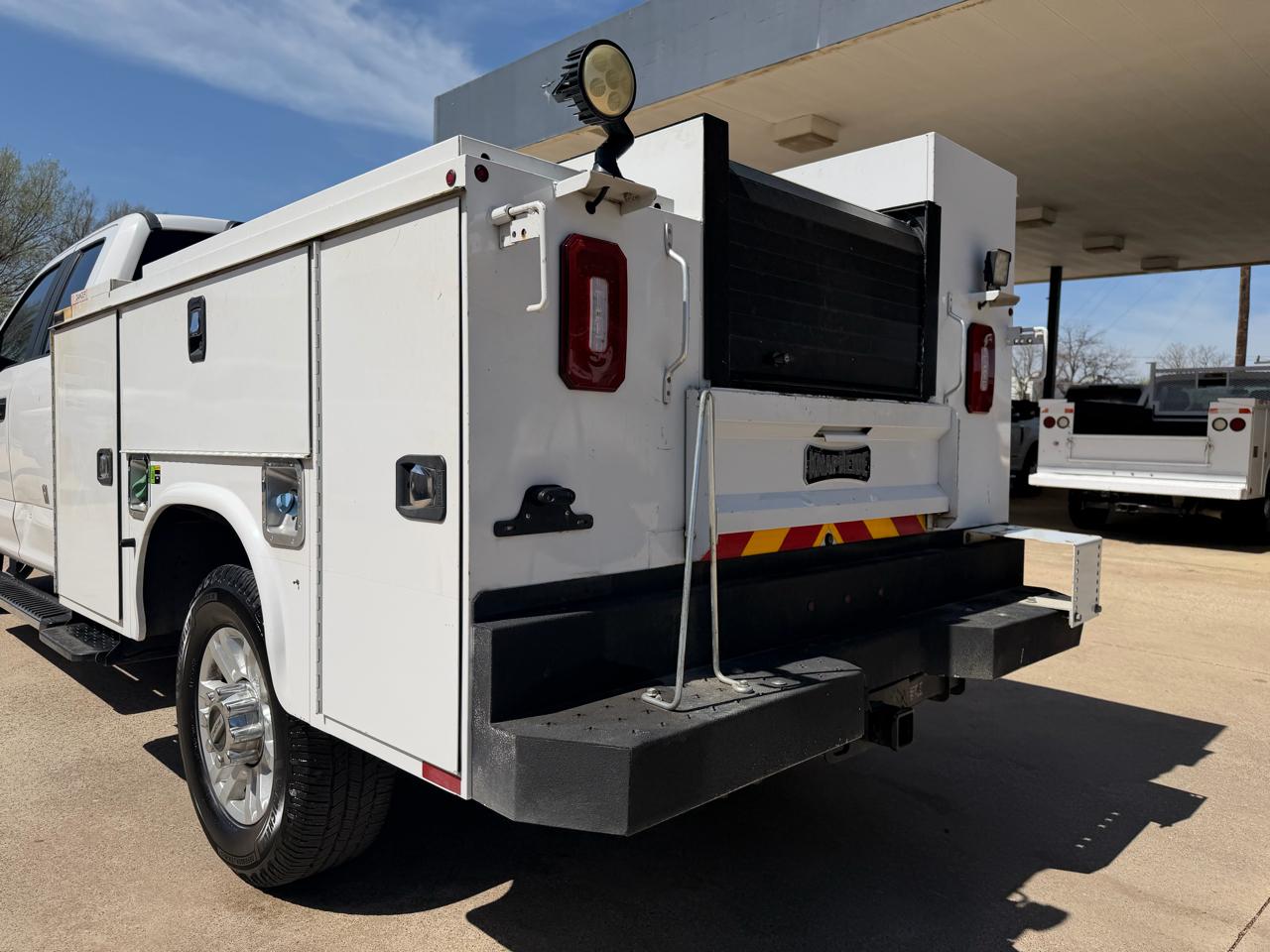 Ford F-350 SD XL SuperCab 2WD 2019