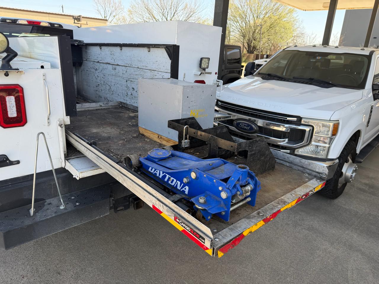 Ford F-350 SD XL SuperCab 2WD 2019