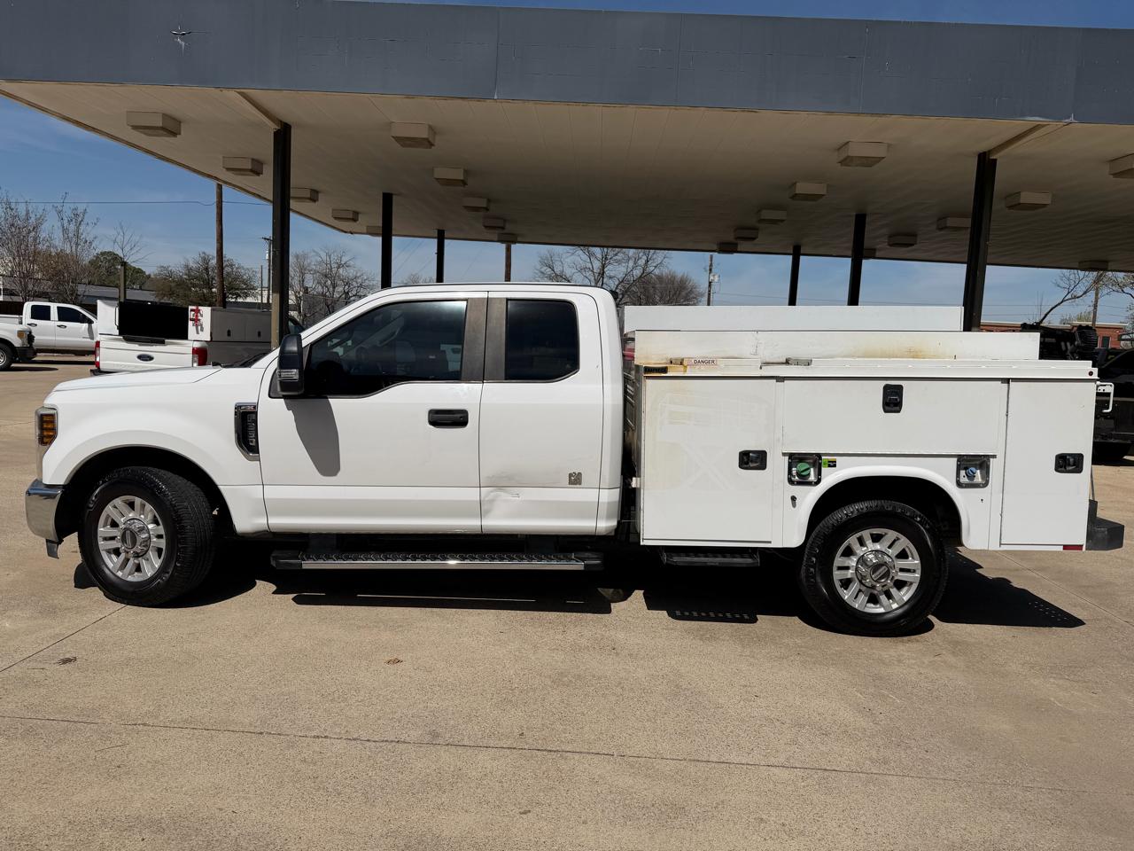 Ford F-350 SD XL SuperCab 2WD 2019