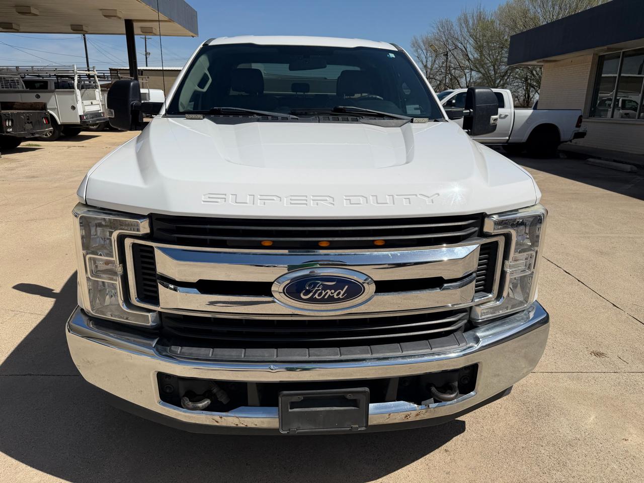Ford F-350 SD XL SuperCab 2WD 2019