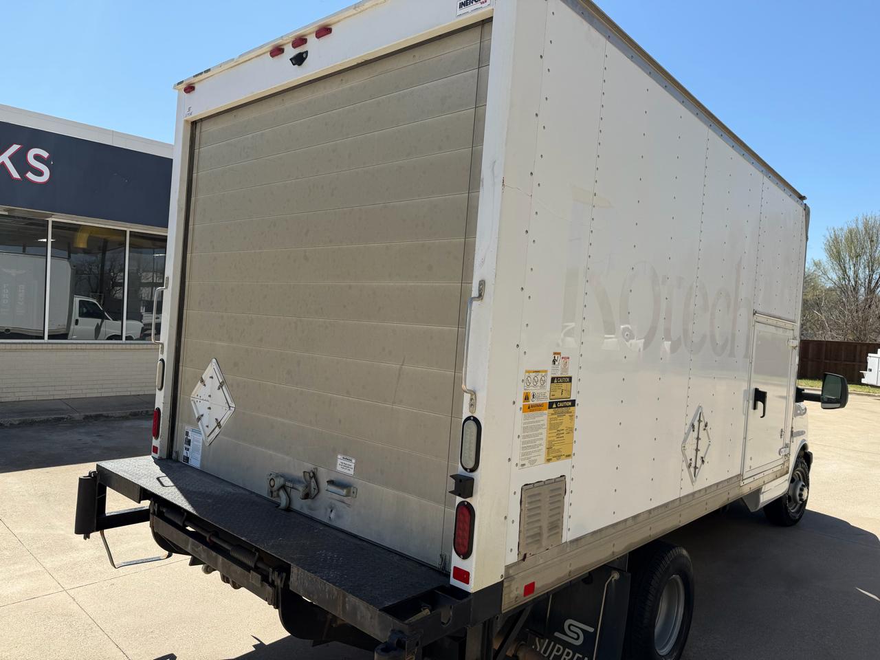 Chevrolet Express G3500 159" 2017