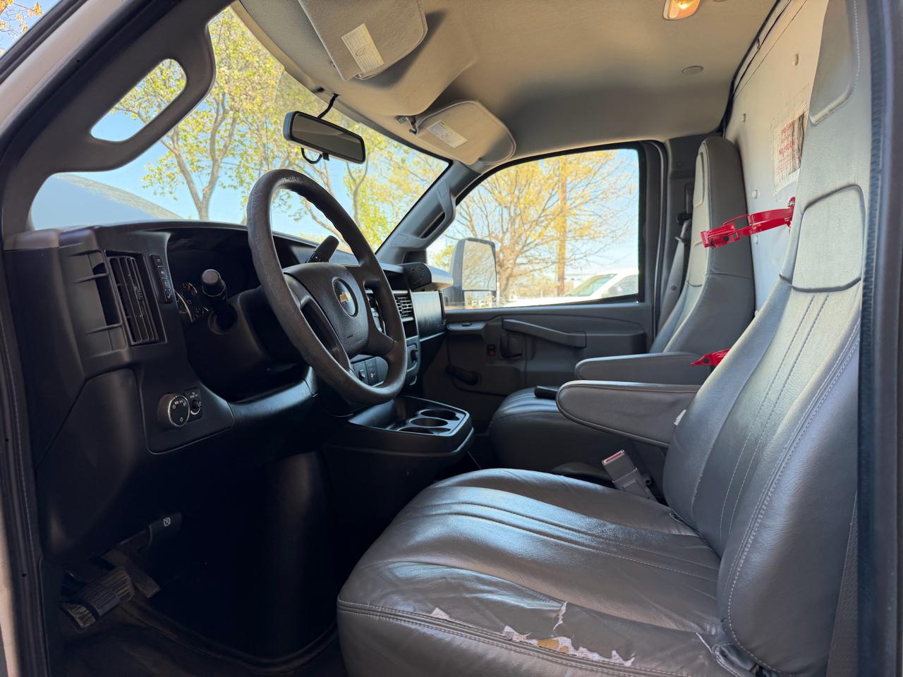 Chevrolet Express G3500 159" 2017