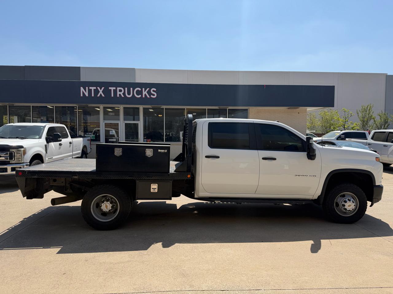 Chevrolet Silverado 3500HD Work Truck Crew Cab 4WD 2023