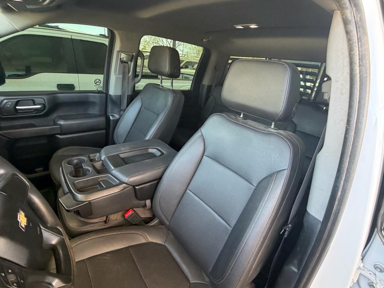 Chevrolet Silverado 3500HD Work Truck Crew Cab 4WD 2023