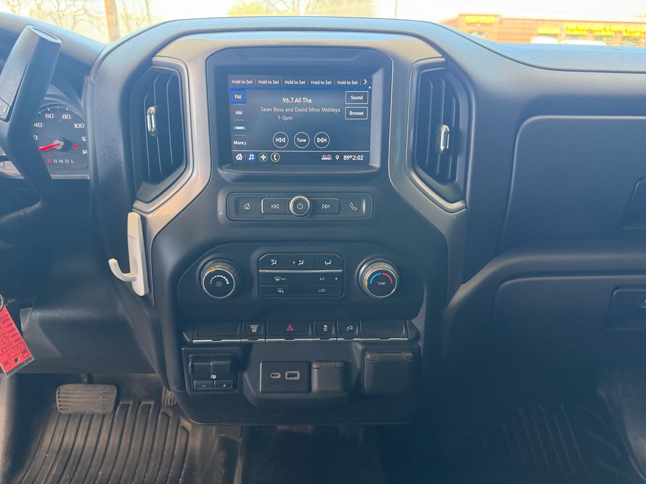 Chevrolet Silverado 3500HD Work Truck Crew Cab 4WD 2023