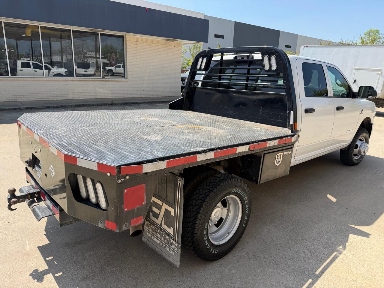 RAM 3500 Tradesman Crew Cab 4WD DRW 2022