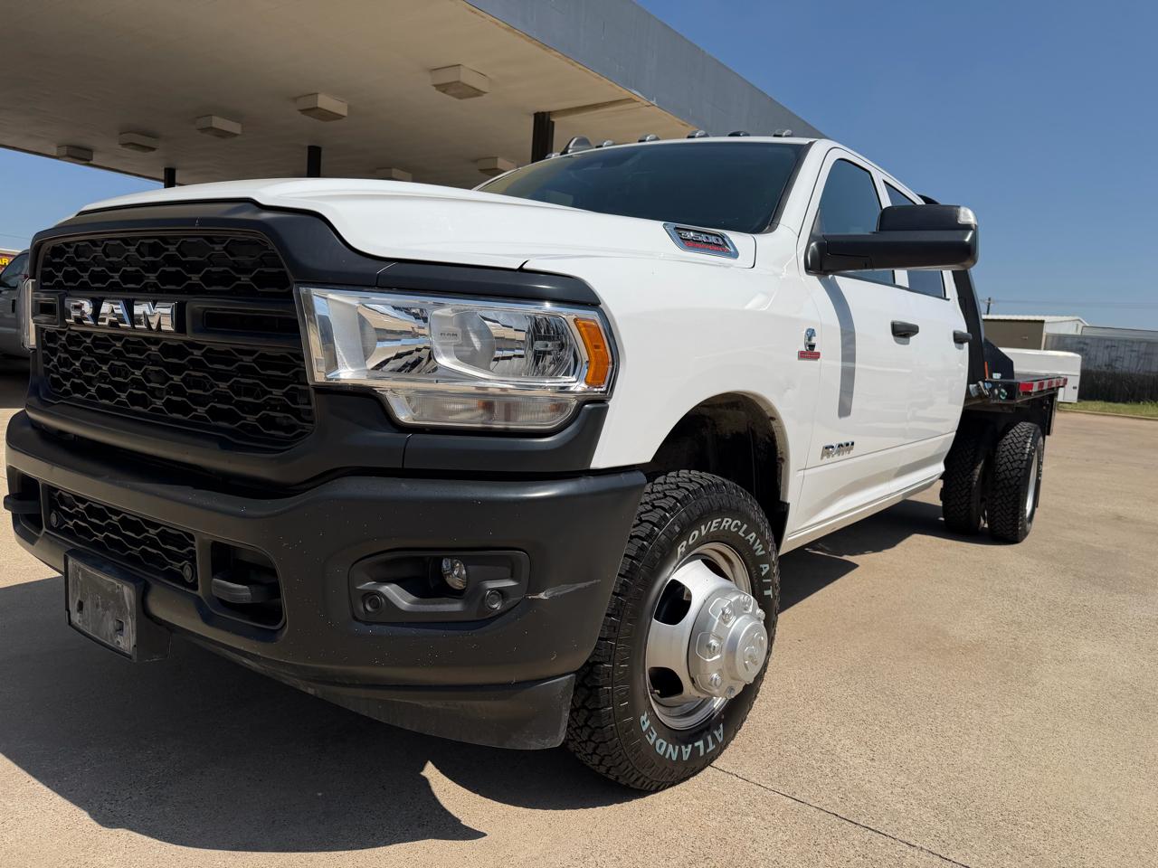 RAM 3500 Tradesman Crew Cab 4WD DRW 2022