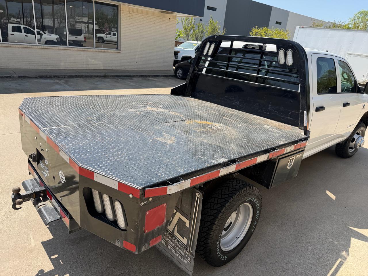 RAM 3500 Tradesman Crew Cab 4WD DRW 2022