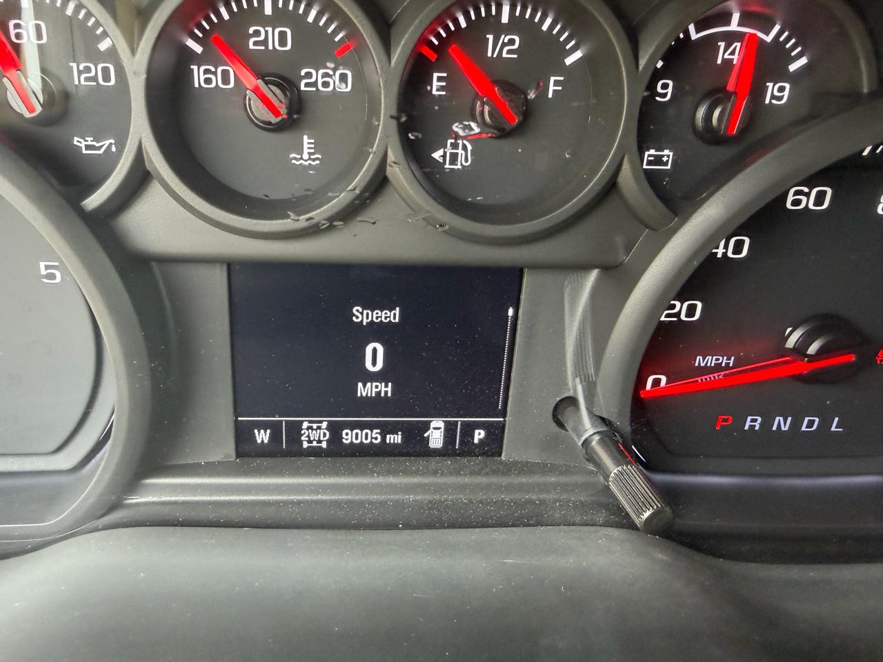 GMC Sierra 3500HD Pro Crew Cab 4WD LB 2024