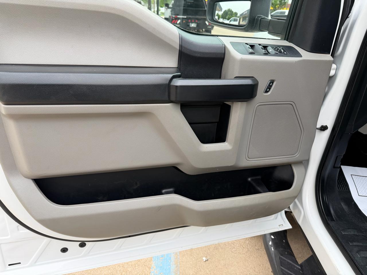 Ford F-350 SD XL Crew Cab LWB 4WD 2020