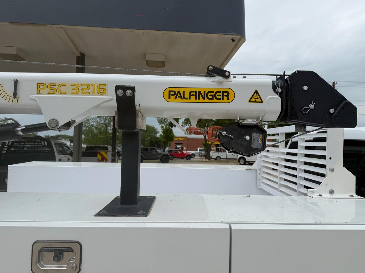 RAM 3500 Crew Cab 4WD DRW 2023