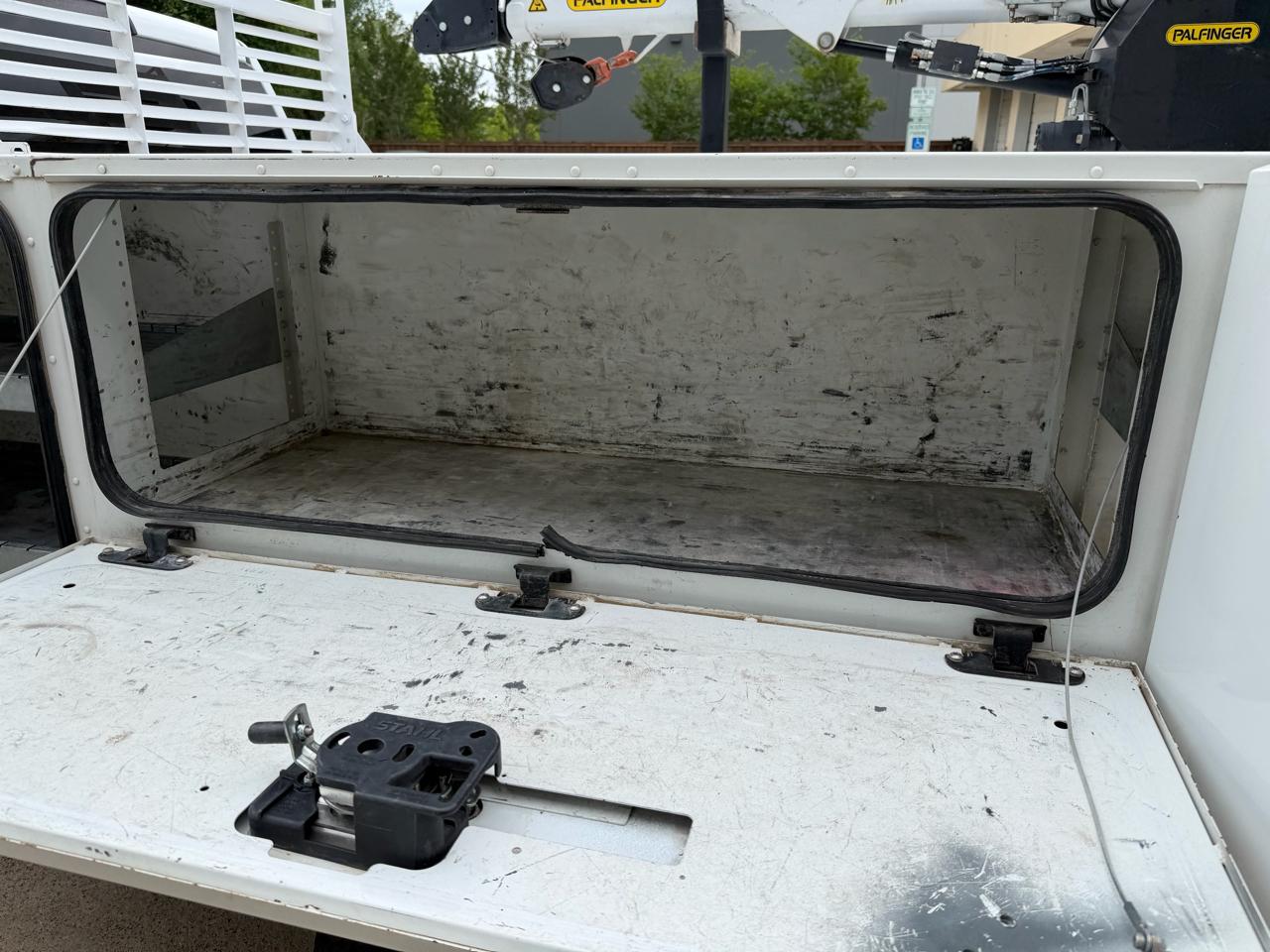 RAM 3500 Crew Cab 4WD DRW 2023