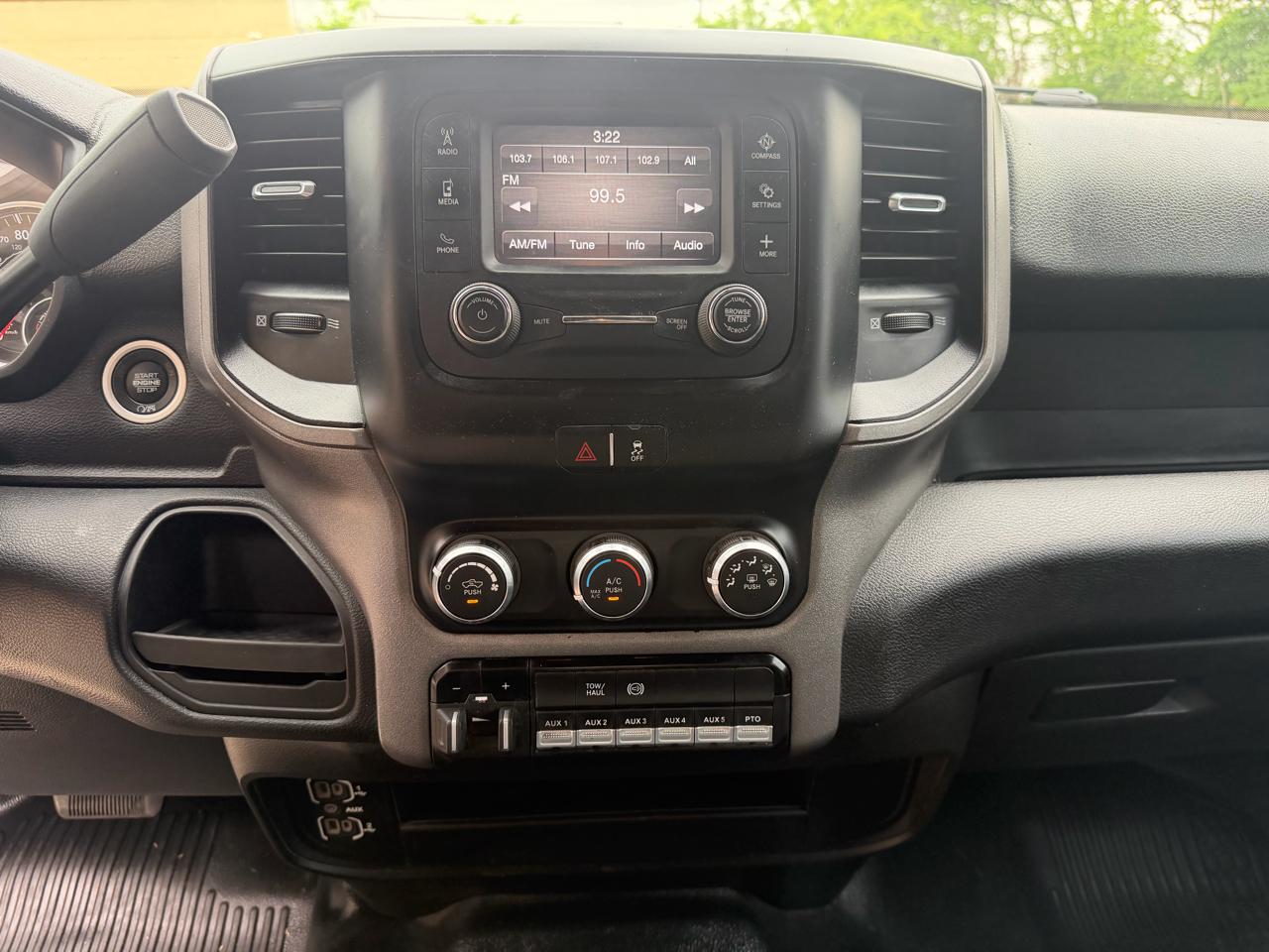 RAM 3500 Crew Cab 4WD DRW 2023