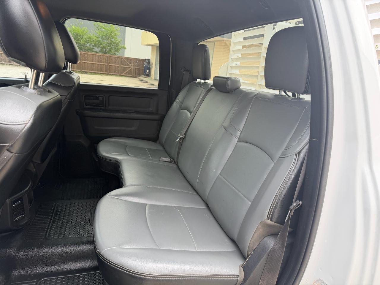 RAM 3500 Crew Cab 4WD DRW 2023