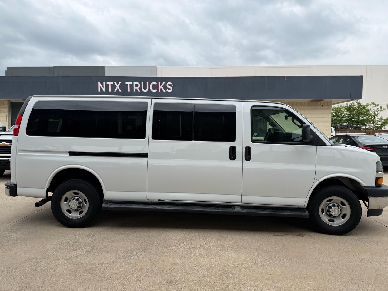 Chevrolet Express LT 3500 Extended 2023