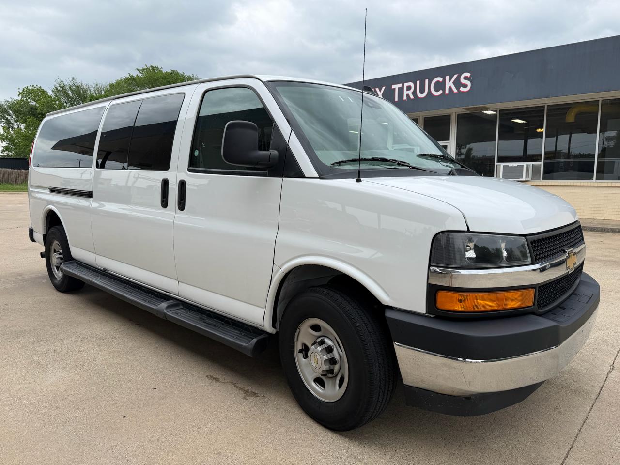 Chevrolet Express LT 3500 Extended 2023