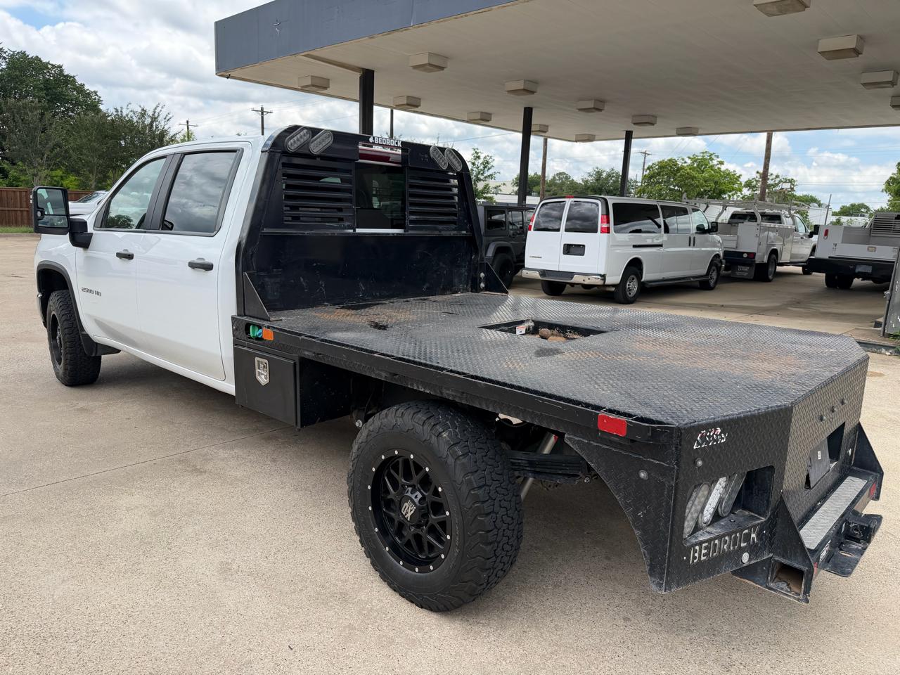 Chevrolet Silverado 2500HD Work Truck Crew Cab Short Box 4WD 2024