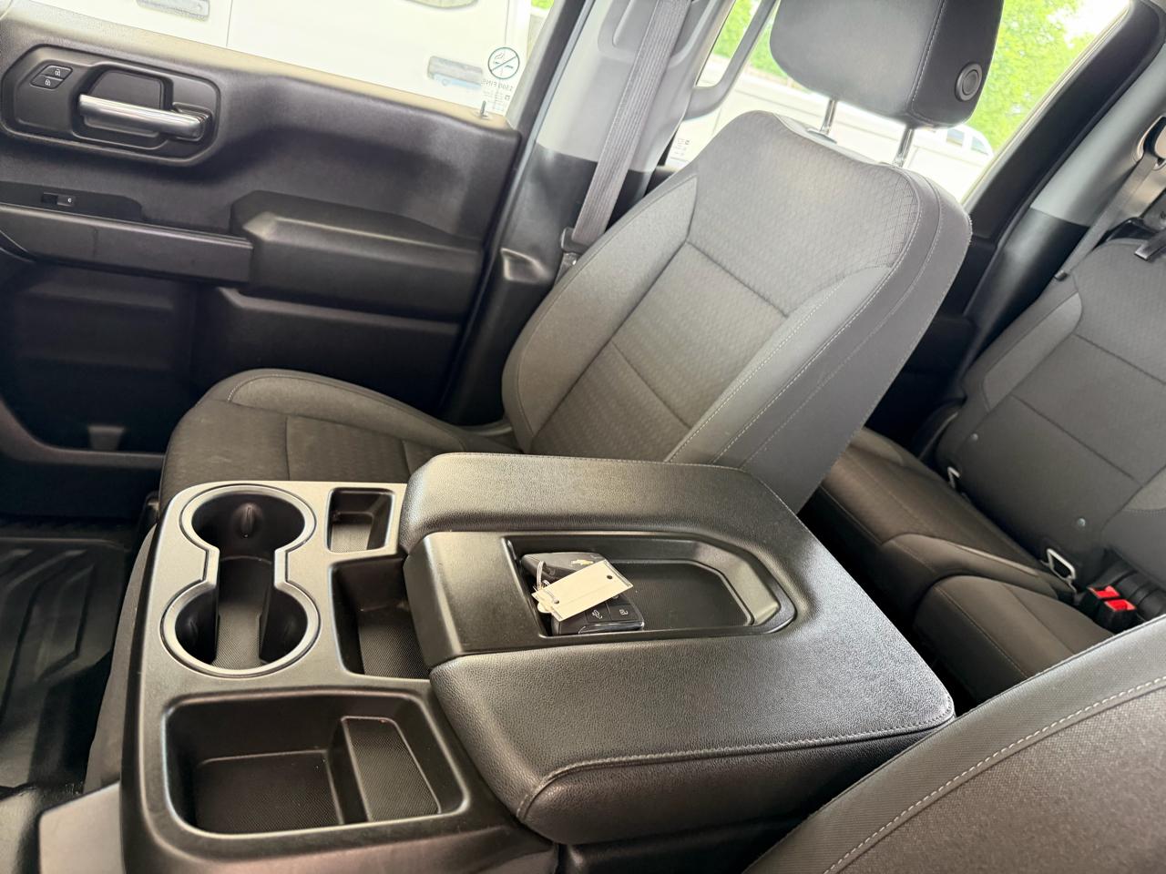 Chevrolet Silverado 2500HD Work Truck Crew Cab Short Box 4WD 2024