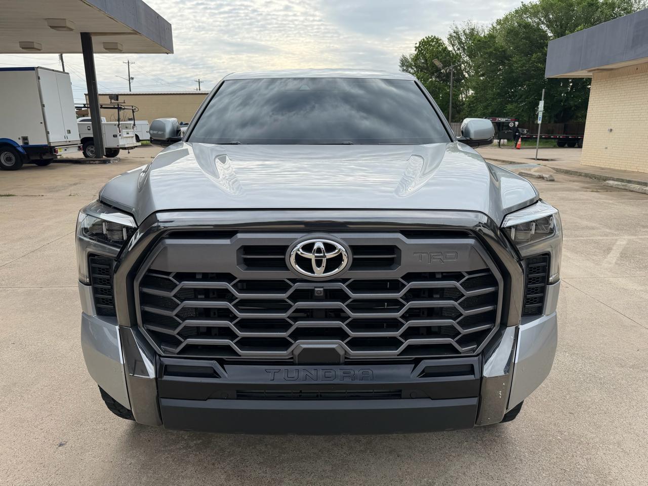 Toyota Tundra Limited CrewMax 4WD Long Bed 2024