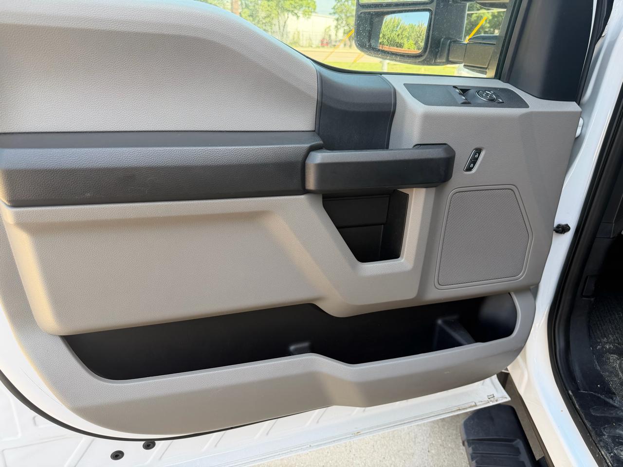 Ford F-450 SD Regular Cab DRW 2WD 2019