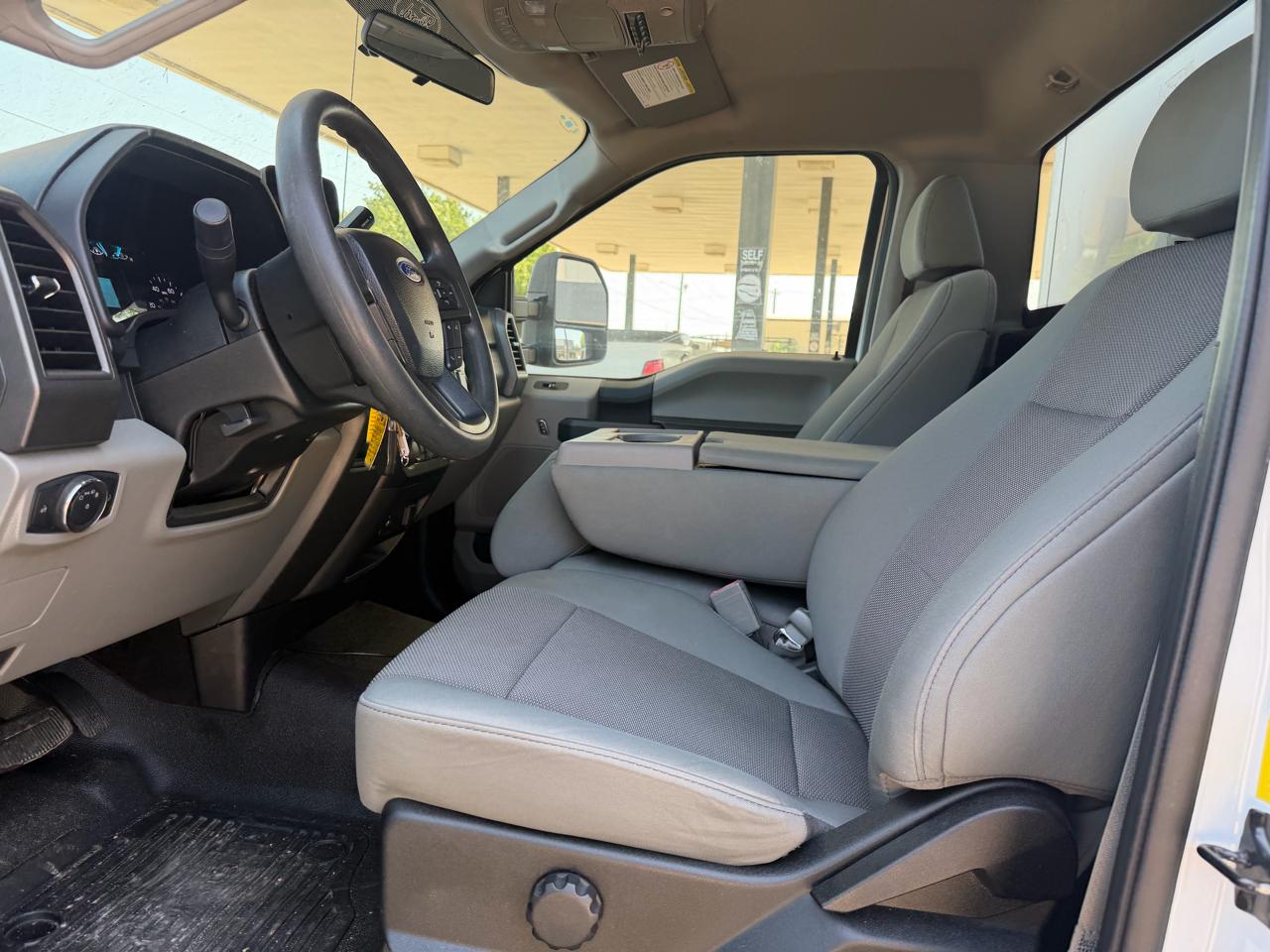 Ford F-450 SD Regular Cab DRW 2WD 2019