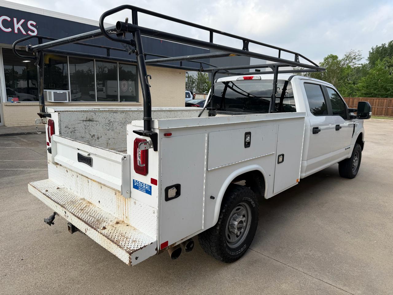 Ford F-250 SD XL Crew Cab LWB 4WD 2019