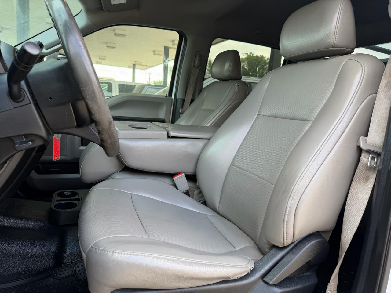 Ford F-250 SD XL Crew Cab LWB 4WD 2019