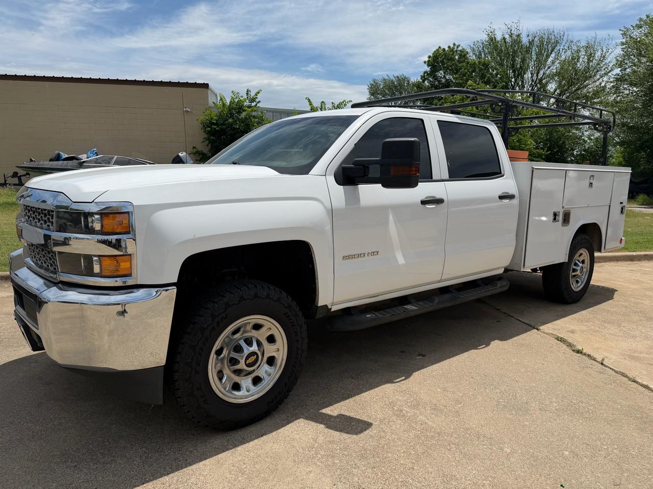 Chevrolet Silverado 2500HD Work Truck Crew Cab Short Box 4WD 2019