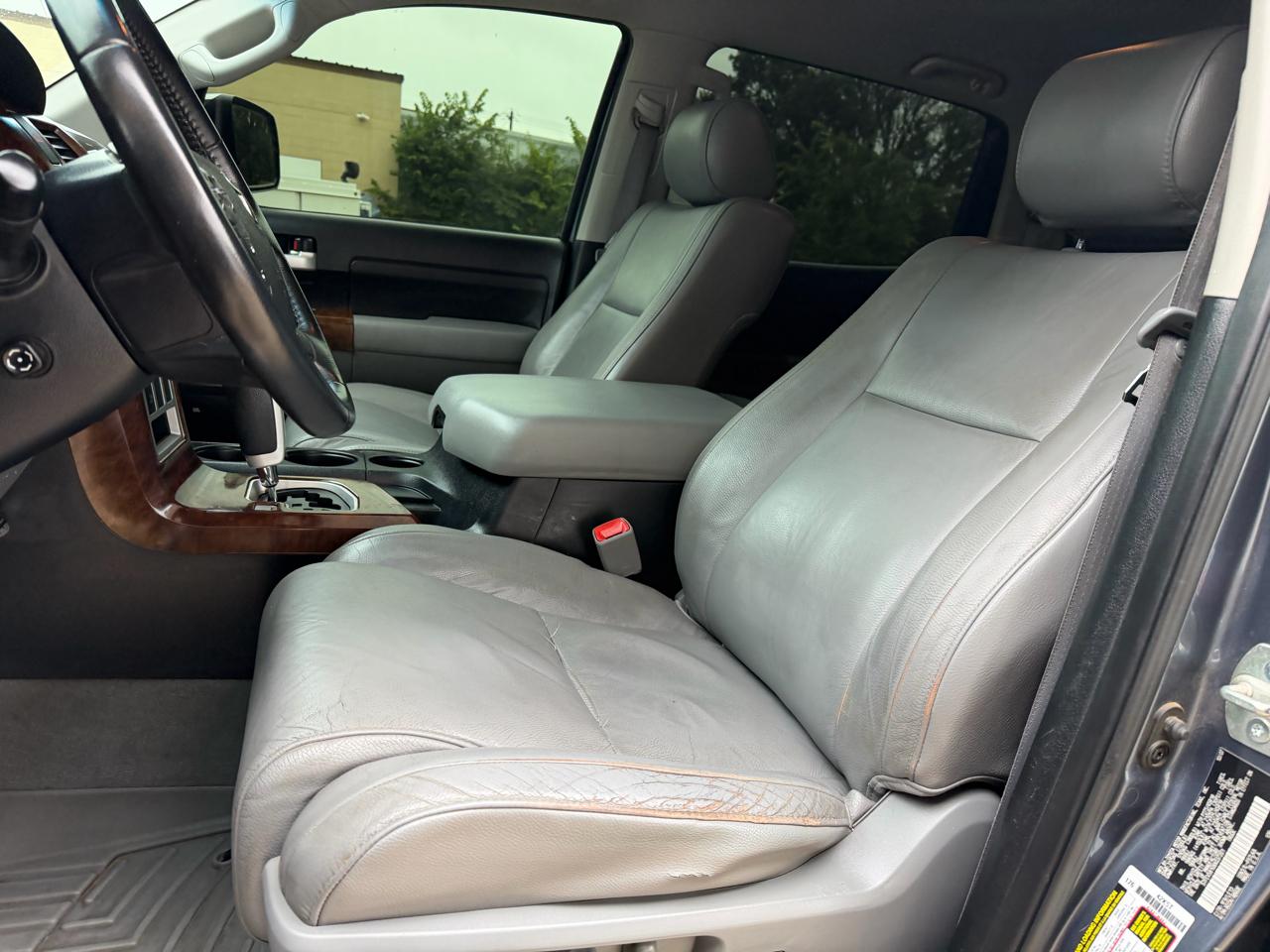 Toyota Tundra Limited CrewMax 5.7L 2WD 2008