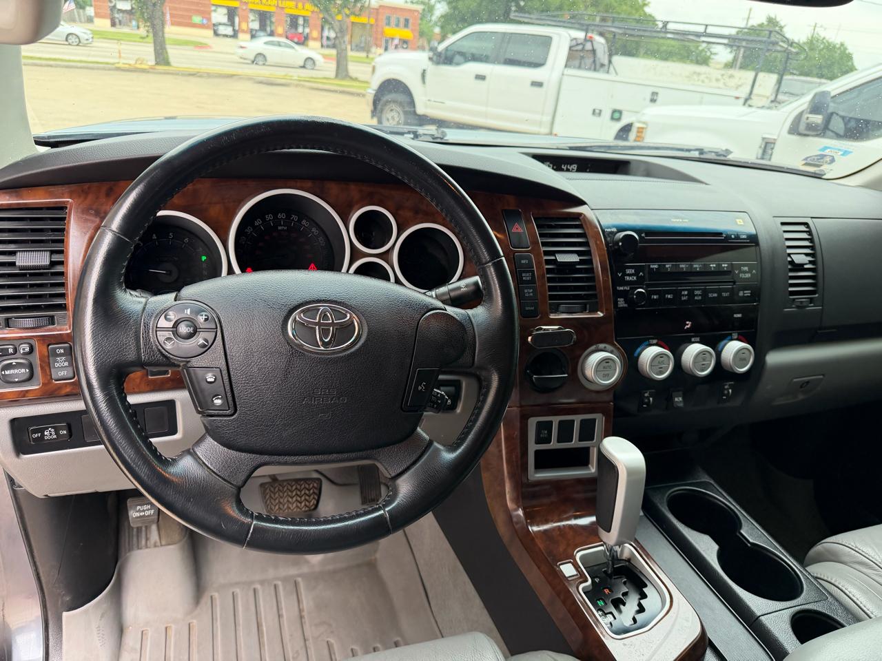 Toyota Tundra Limited CrewMax 5.7L 2WD 2008