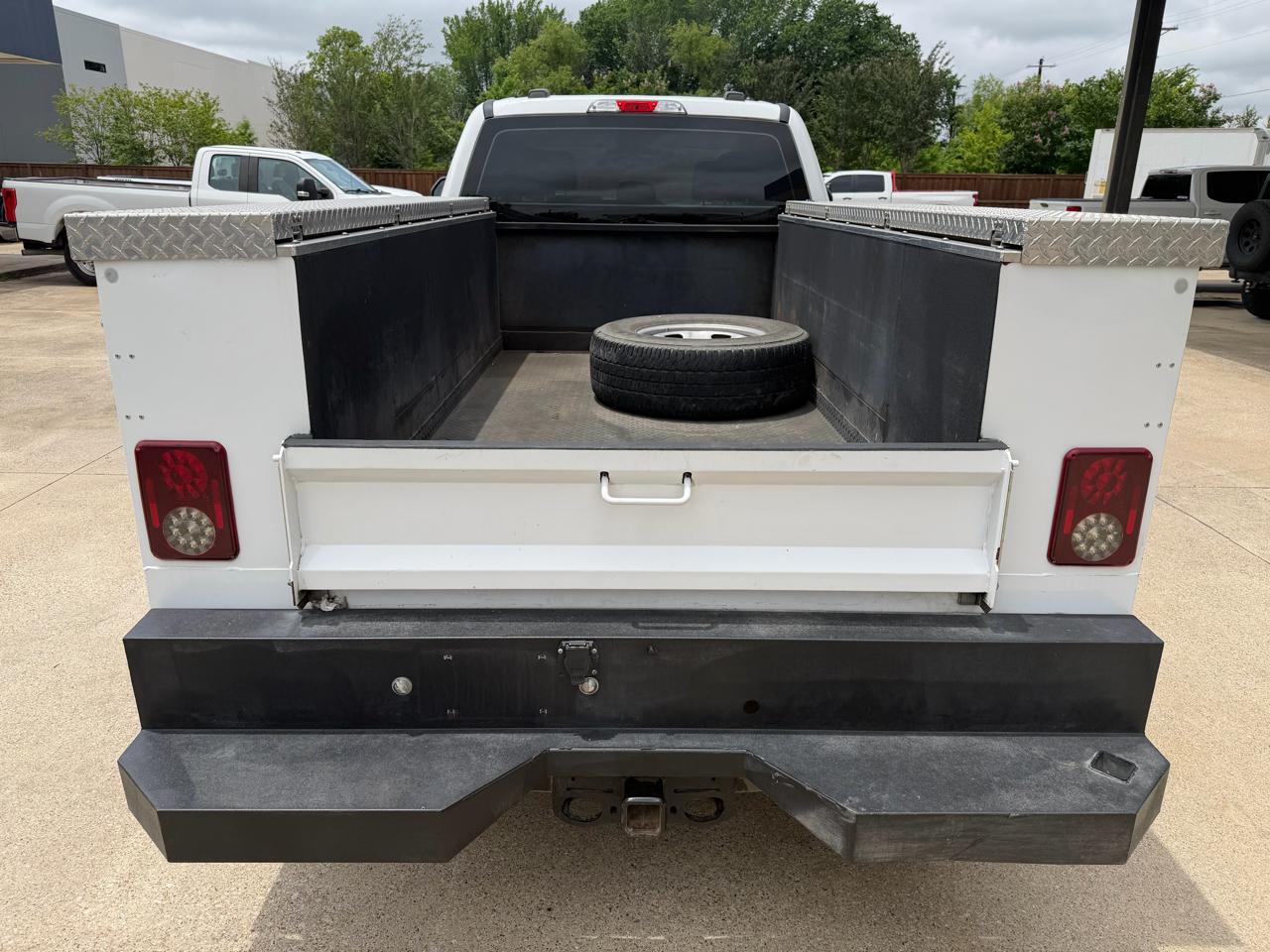 Ford F-250 SD XL Crew Cab 4WD 2023