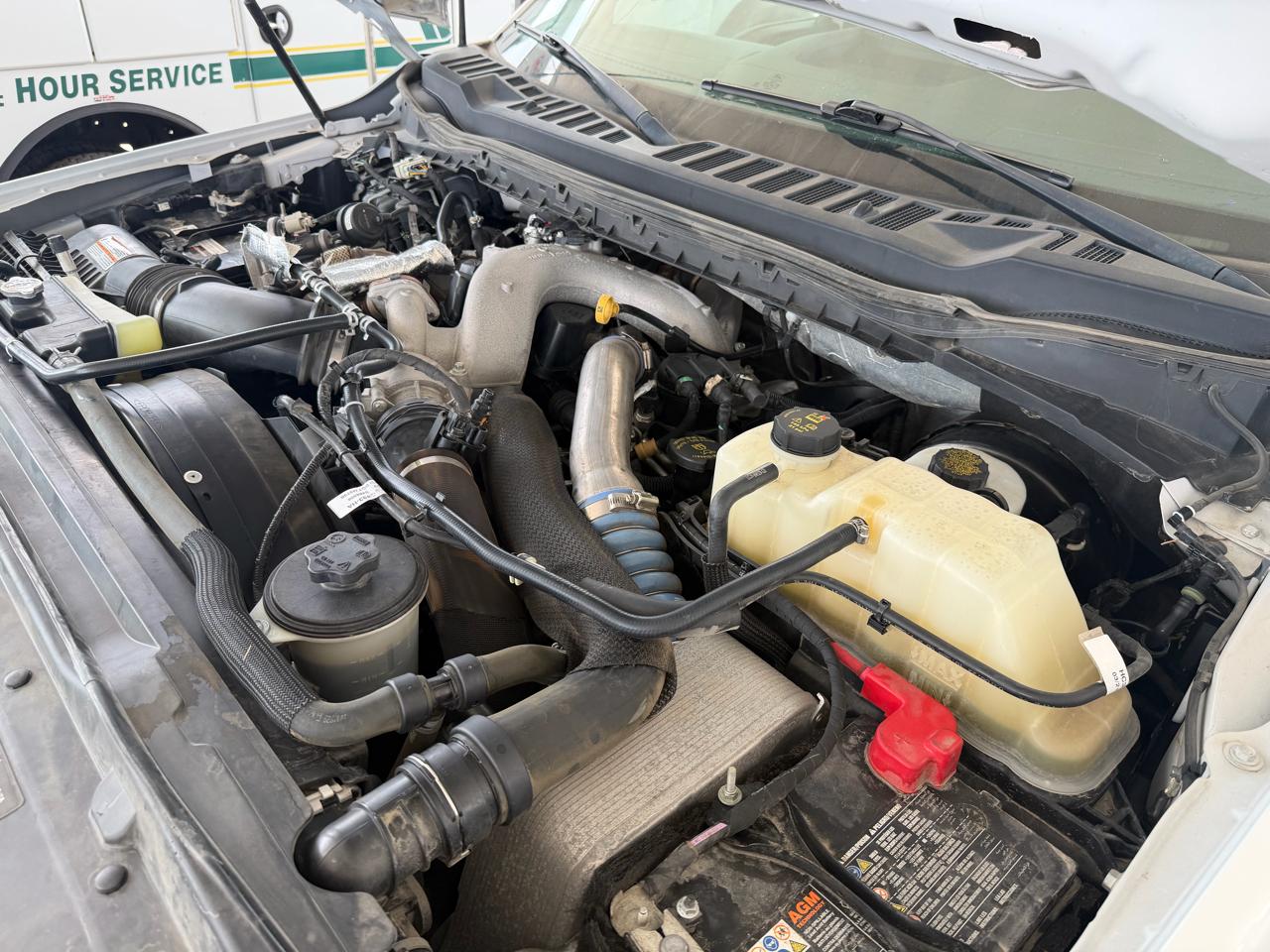 Ford F-250 SD XL Crew Cab 4WD 2023