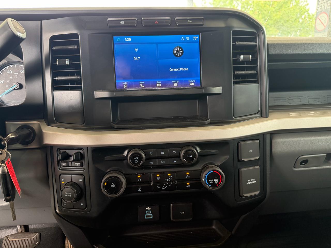 Ford F-250 SD XL Crew Cab 4WD 2023