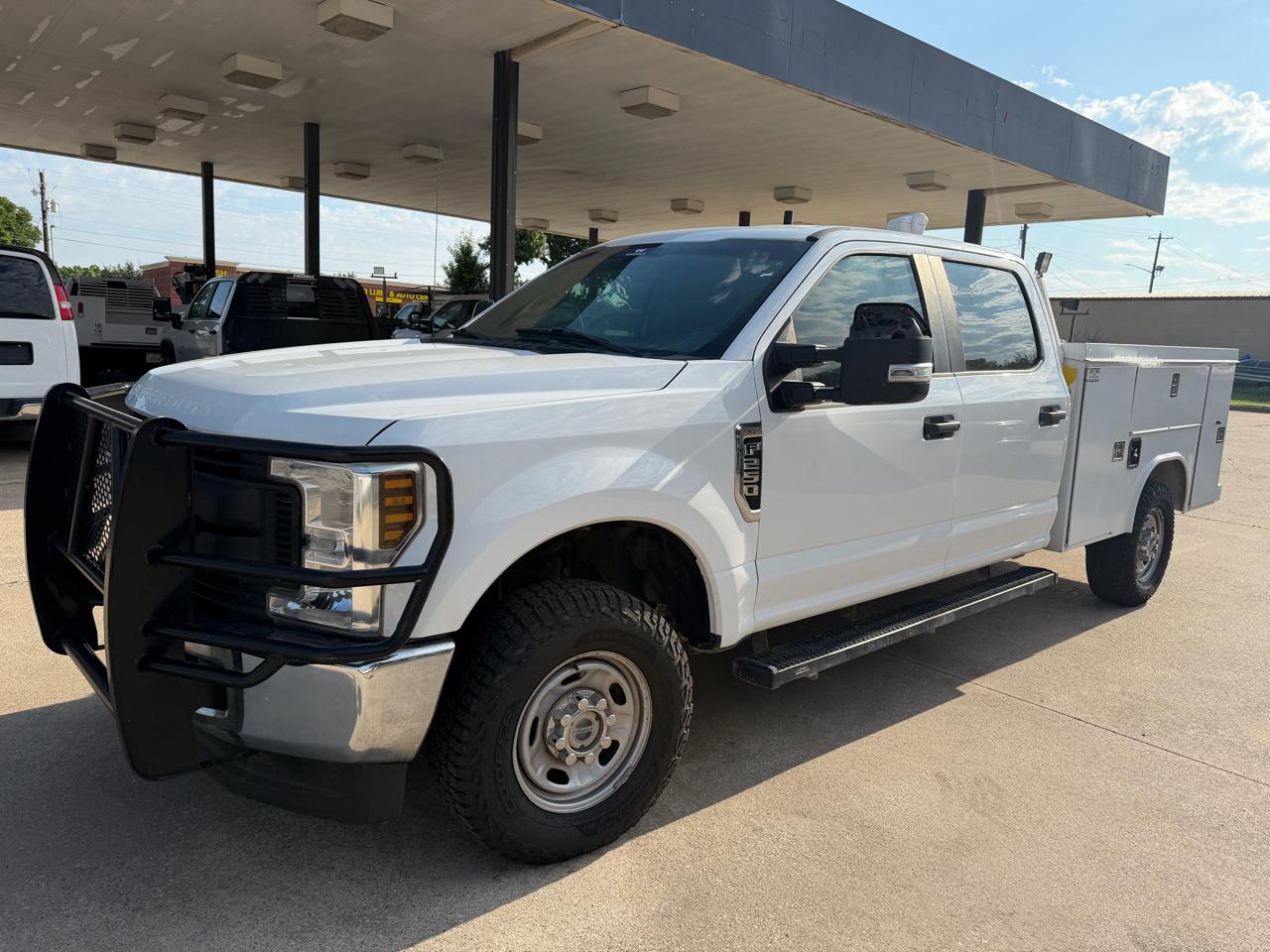 Ford F-250 SD XL Crew Cab 4WD 2018