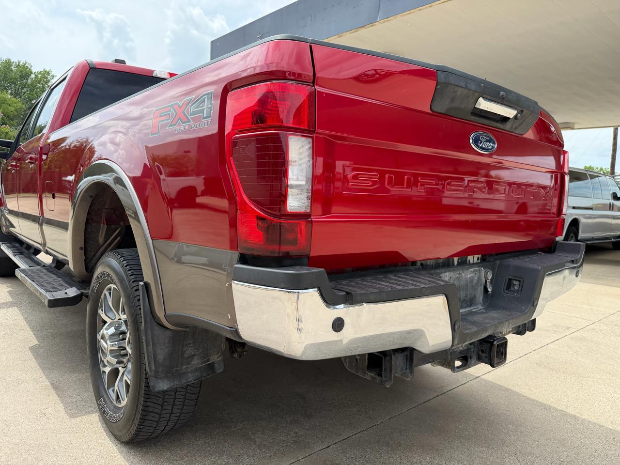Ford F-350 SD Lariat Crew Cab Long Bed 4WD 2020