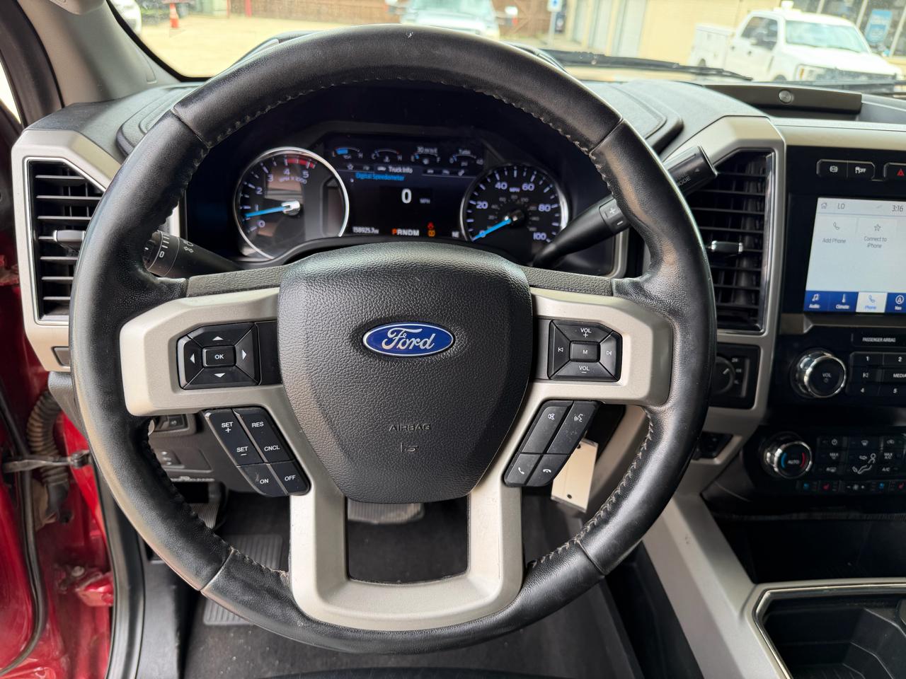 Ford F-350 SD Lariat Crew Cab Long Bed 4WD 2020