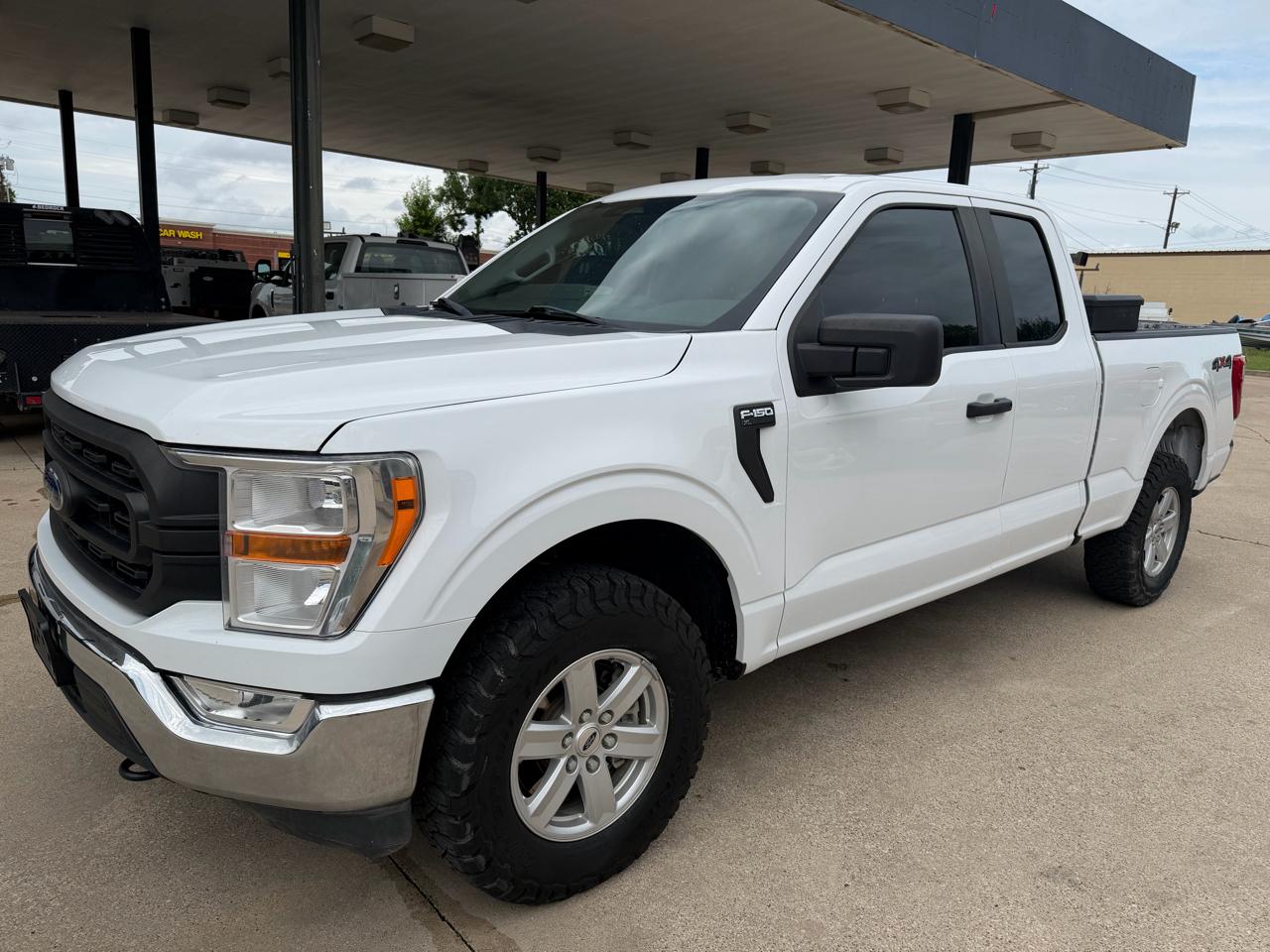 Ford F-150 XL SuperCab 8-ft. Bed 4WD 2022
