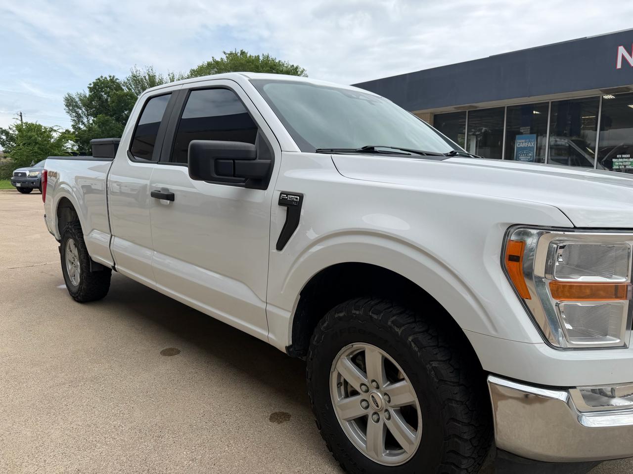 Ford F-150 XL SuperCab 8-ft. Bed 4WD 2022