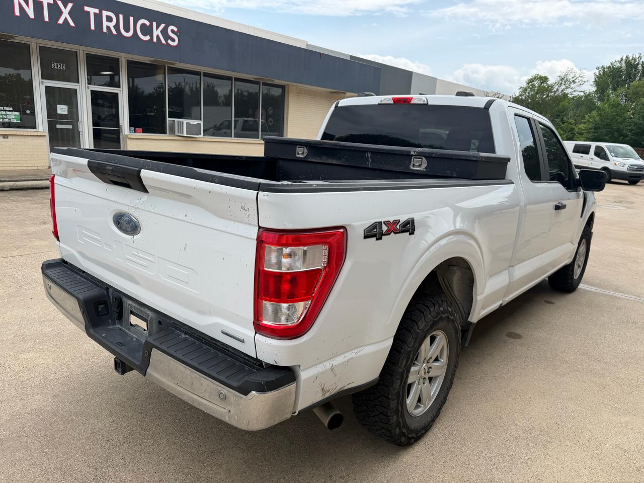 Ford F-150 XL SuperCab 6.5-ft. Bed 4WD 2022