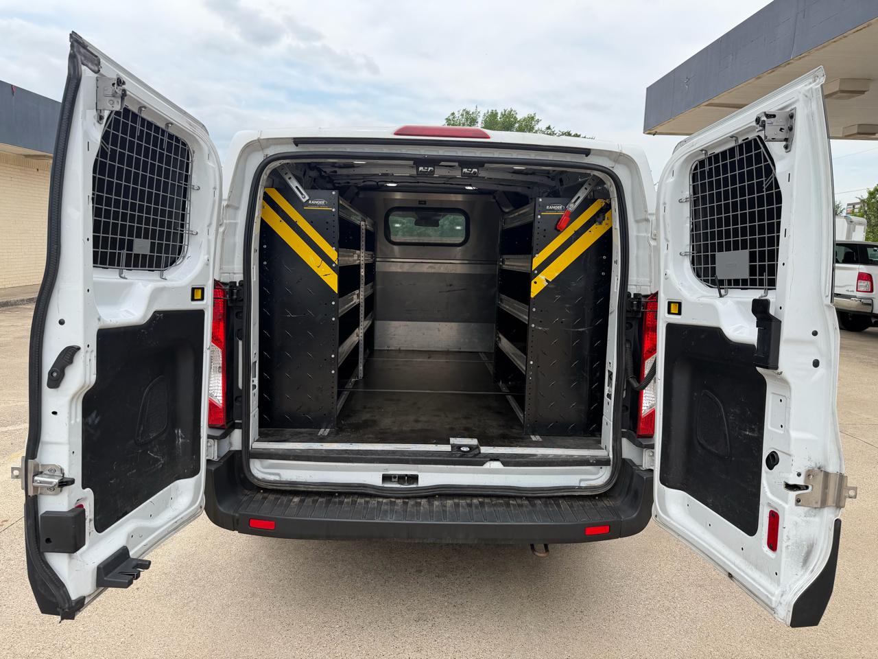 Ford Transit 250 Van Low Roof 60/40 Pass.130-in. WB 2019