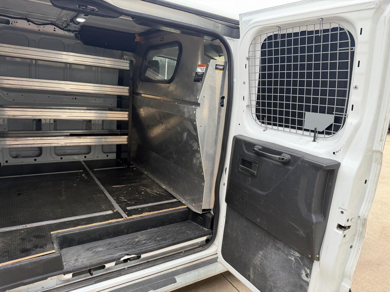 Ford Transit 250 Van Low Roof 60/40 Pass.130-in. WB 2019