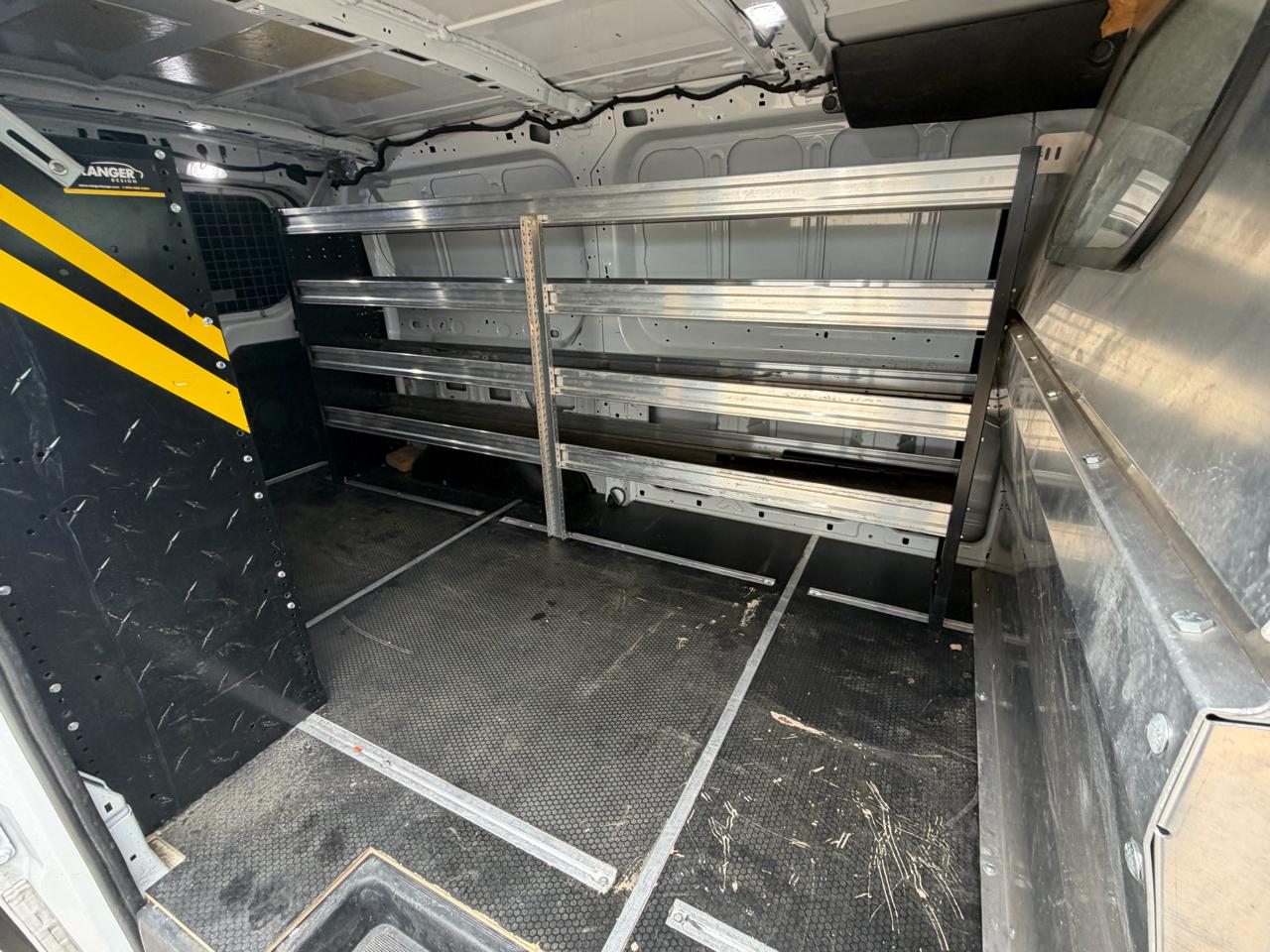 Ford Transit 250 Van Low Roof 60/40 Pass.130-in. WB 2019