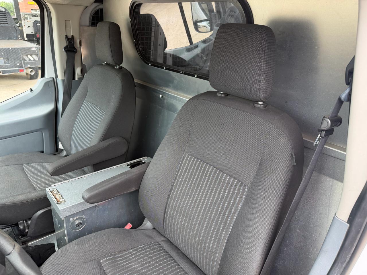 Ford Transit 250 Van Low Roof 60/40 Pass.130-in. WB 2019