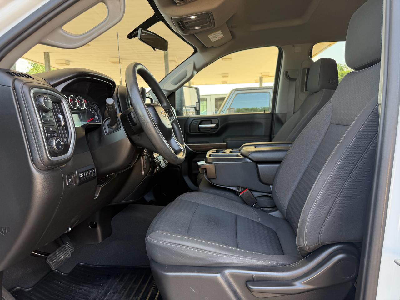 Chevrolet Silverado 3500HD LT Crew Cab 4WD 2021