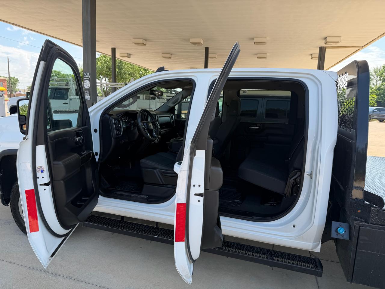 Chevrolet Silverado 3500HD LT Crew Cab 4WD 2021