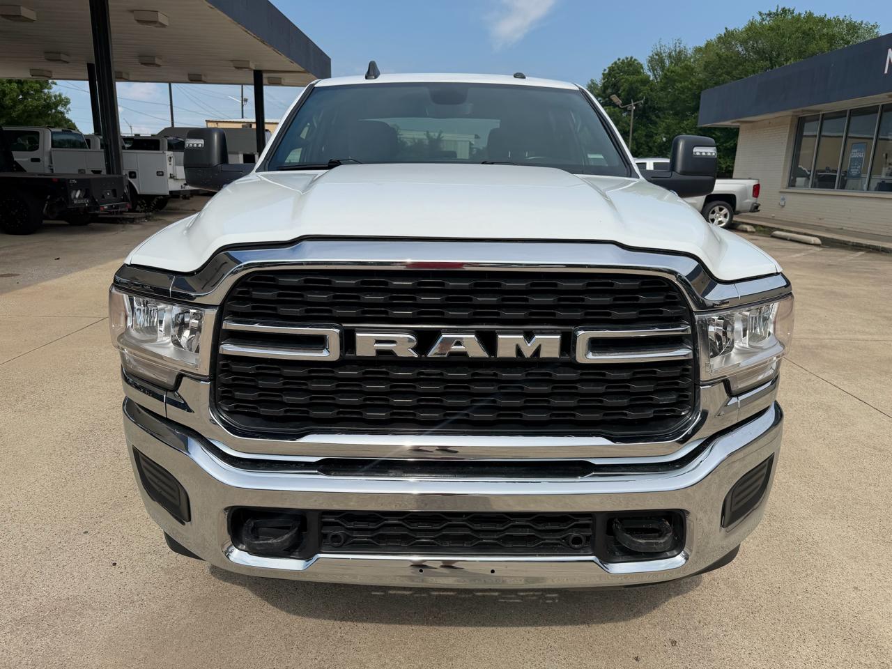 RAM 3500 Big Horn Crew Cab LWB 4WD 2024