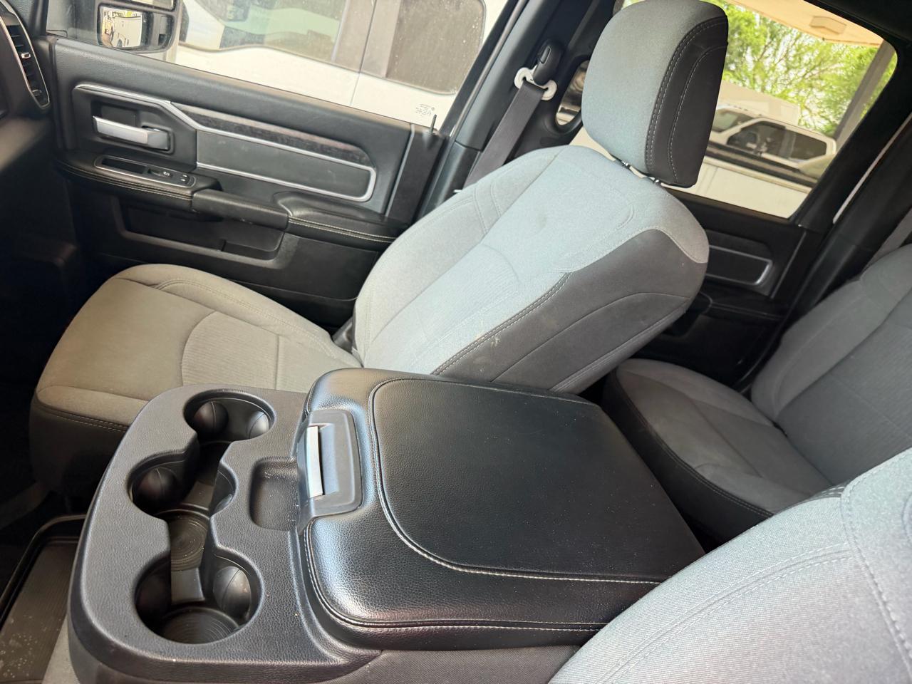 RAM 3500 Big Horn Crew Cab LWB 4WD 2024
