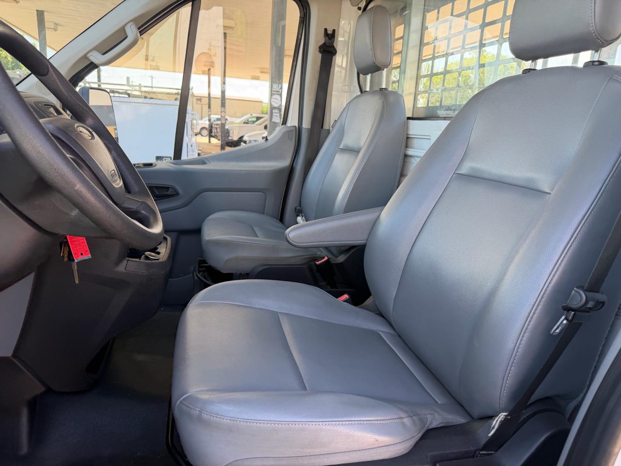 Ford Transit T-250 2018