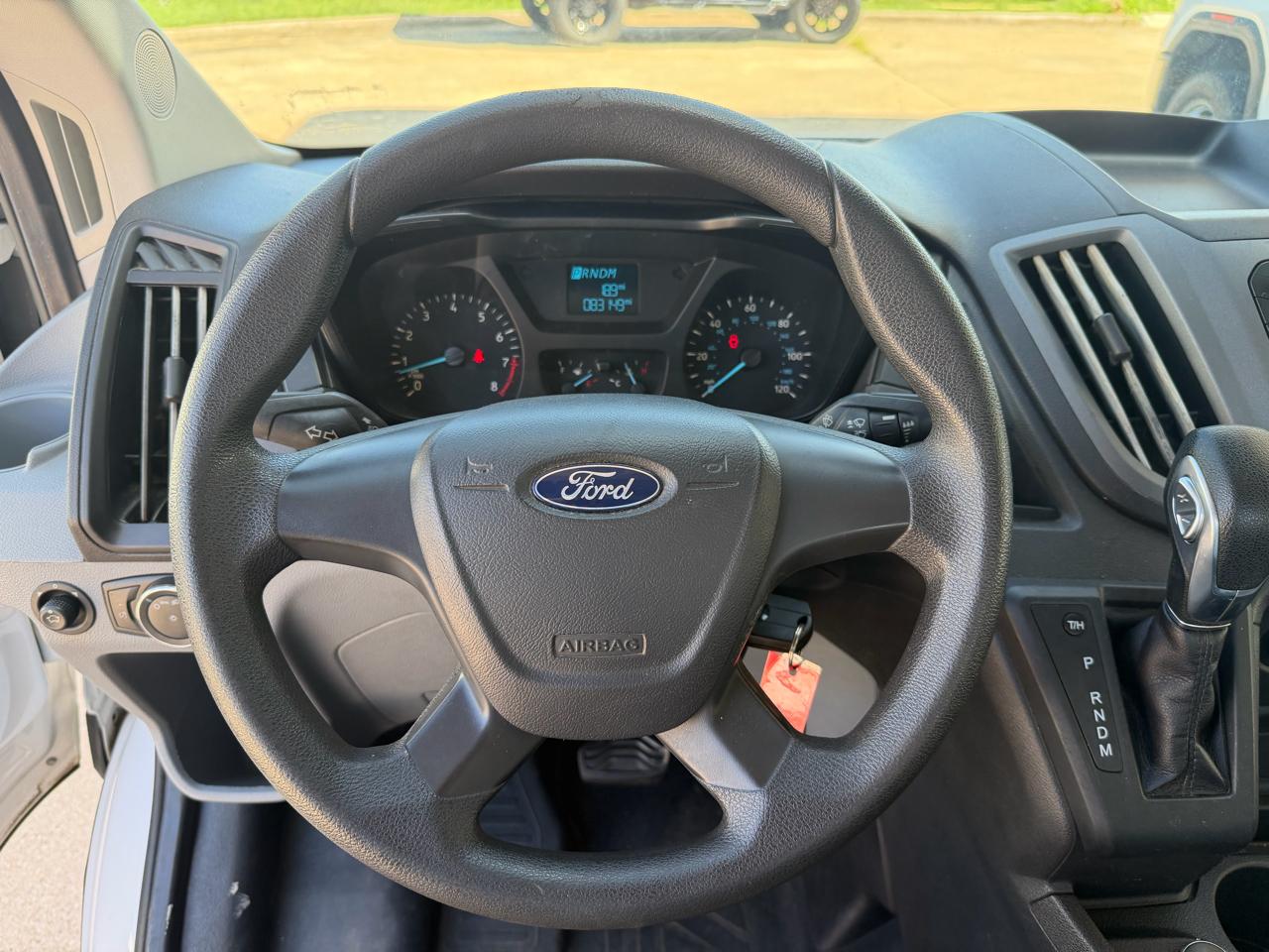 Ford Transit T-250 2018