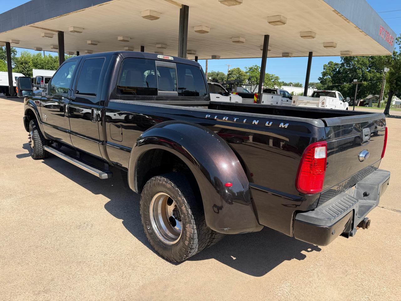 Ford F-350 SD Platinum Crew Cab Long Box 4WD DRW 2013